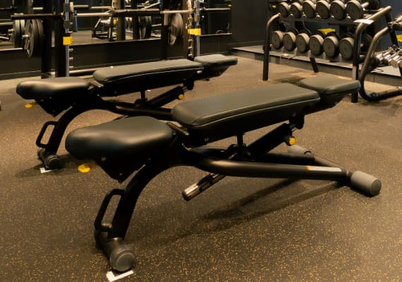 リクラインベンチ