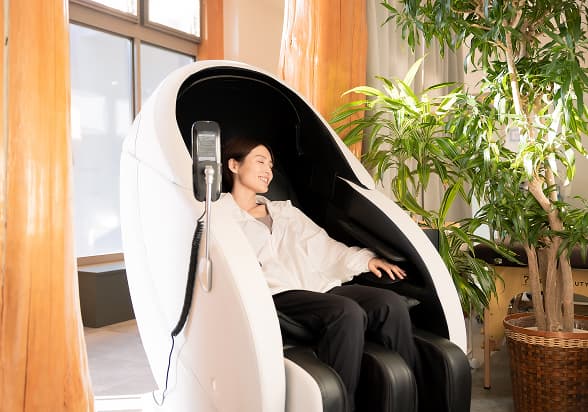 無重力マッサージチェアー